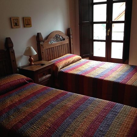 Apartaments Pirinenc Esterri D'Aneu Bagian luar foto