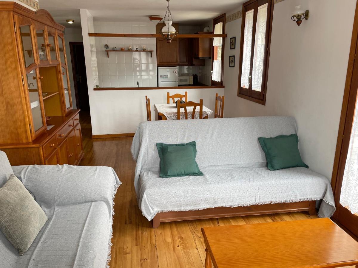 Apartaments Pirinenc Esterri D'Aneu Bagian luar foto