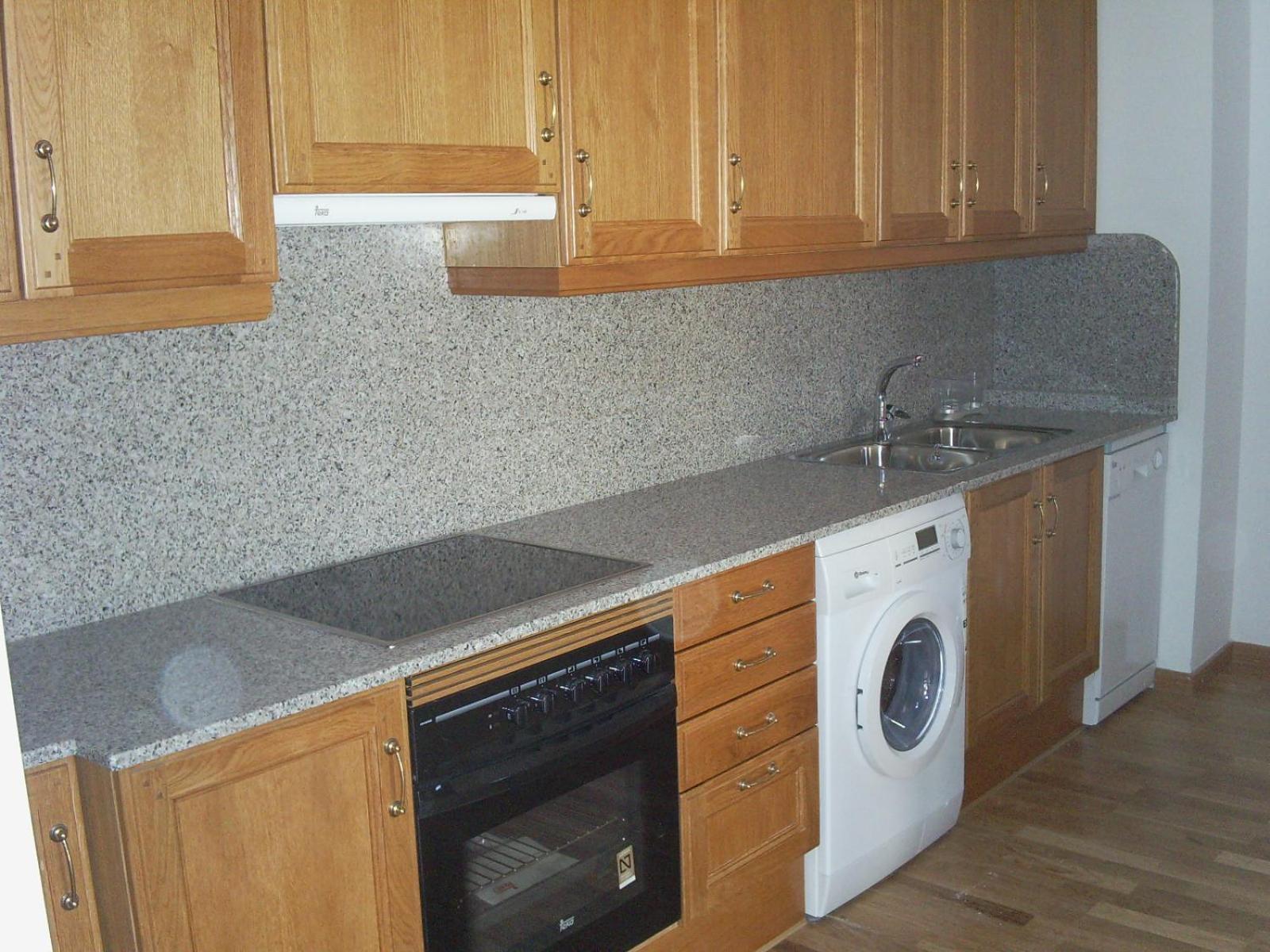 Apartaments Pirinenc Esterri D'Aneu Bagian luar foto