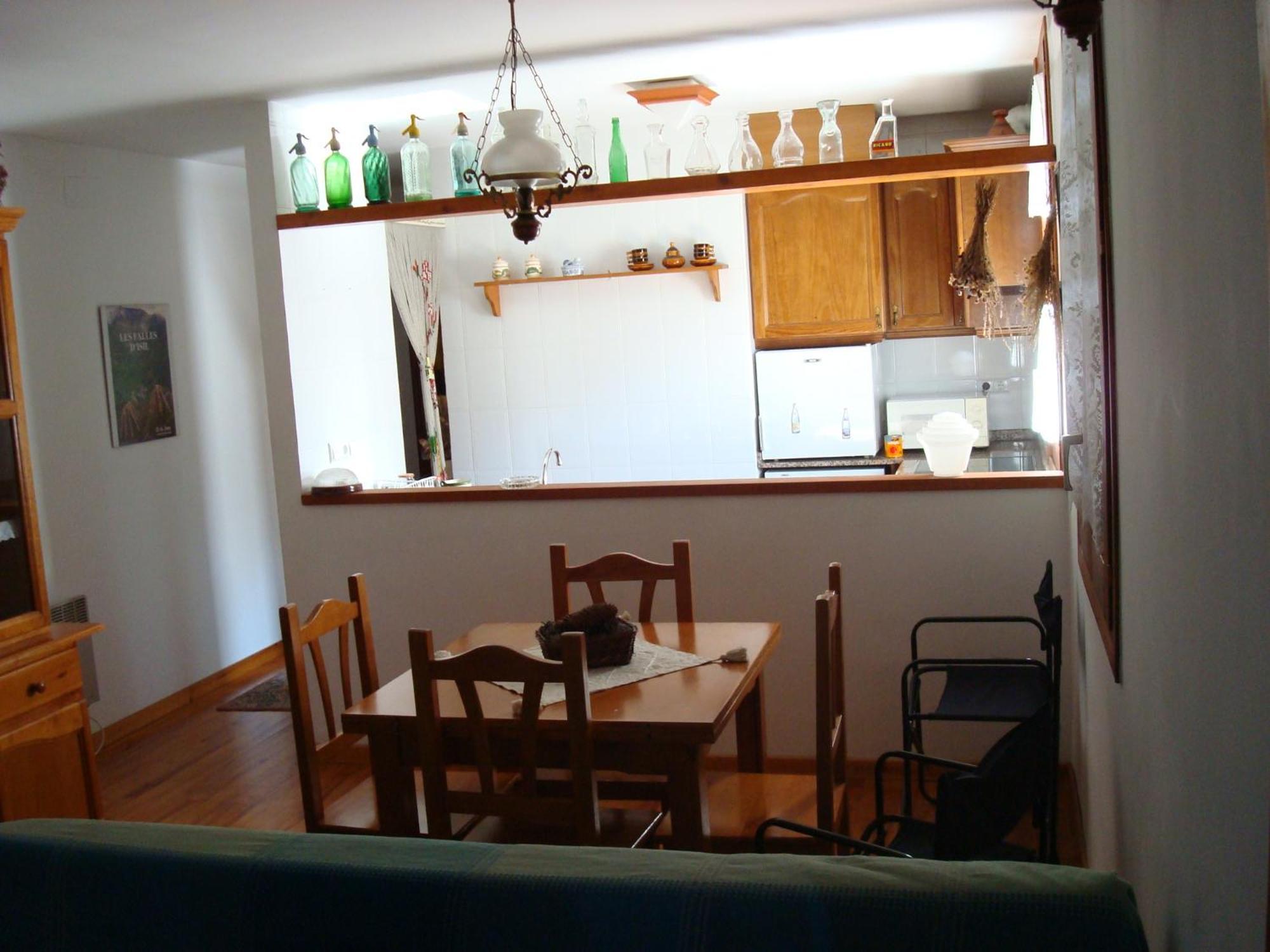 Apartaments Pirinenc Esterri D'Aneu Bagian luar foto